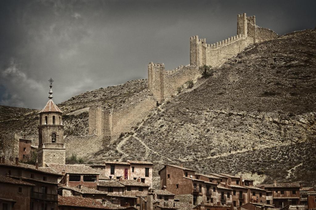 Hotel Albanuracin Albarracín Εξωτερικό φωτογραφία